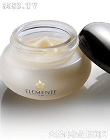 緊膚抗皺與秀發(fā)呵護 丞燕化妝品全方位美麗指南