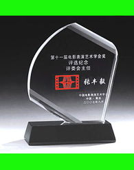 永創(chuàng)水晶工藝品廠公司網(wǎng)站 融合傳統(tǒng)工藝與現(xiàn)代設(shè)計(jì)的線上展示平臺(tái)